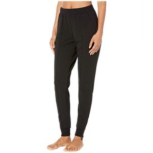 Alo Yoga propel sweatpant
